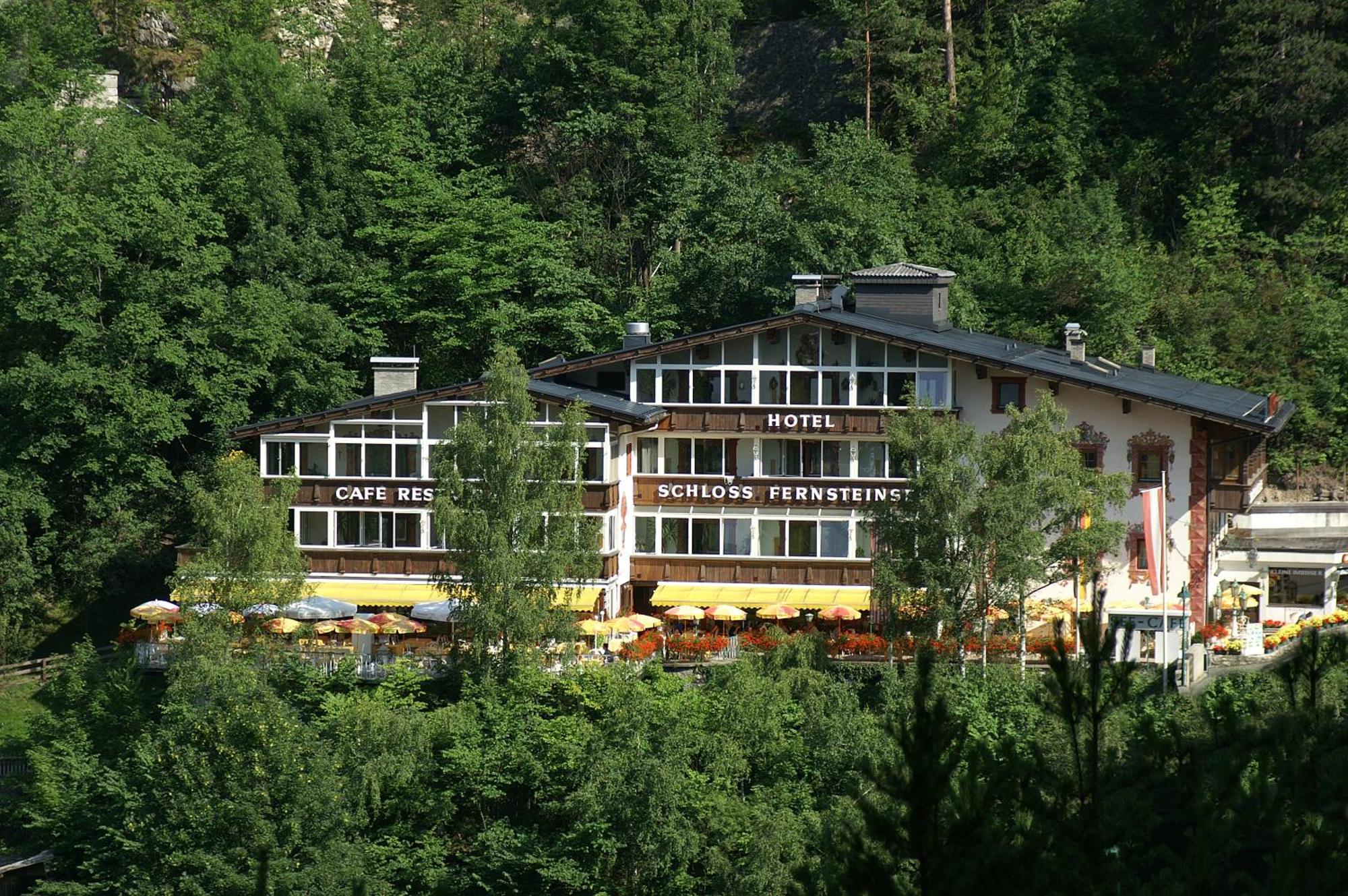 Hotel Schloss Fernsteinsee Nassereith Exterior photo